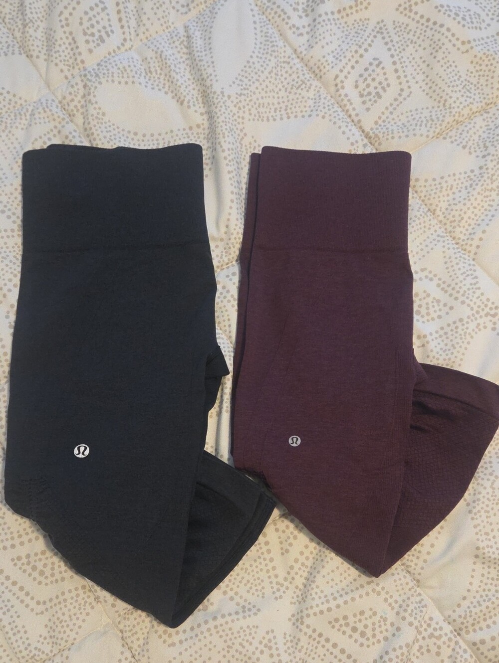Lululemon Seamless Leggings Pair - Black & Burgundy